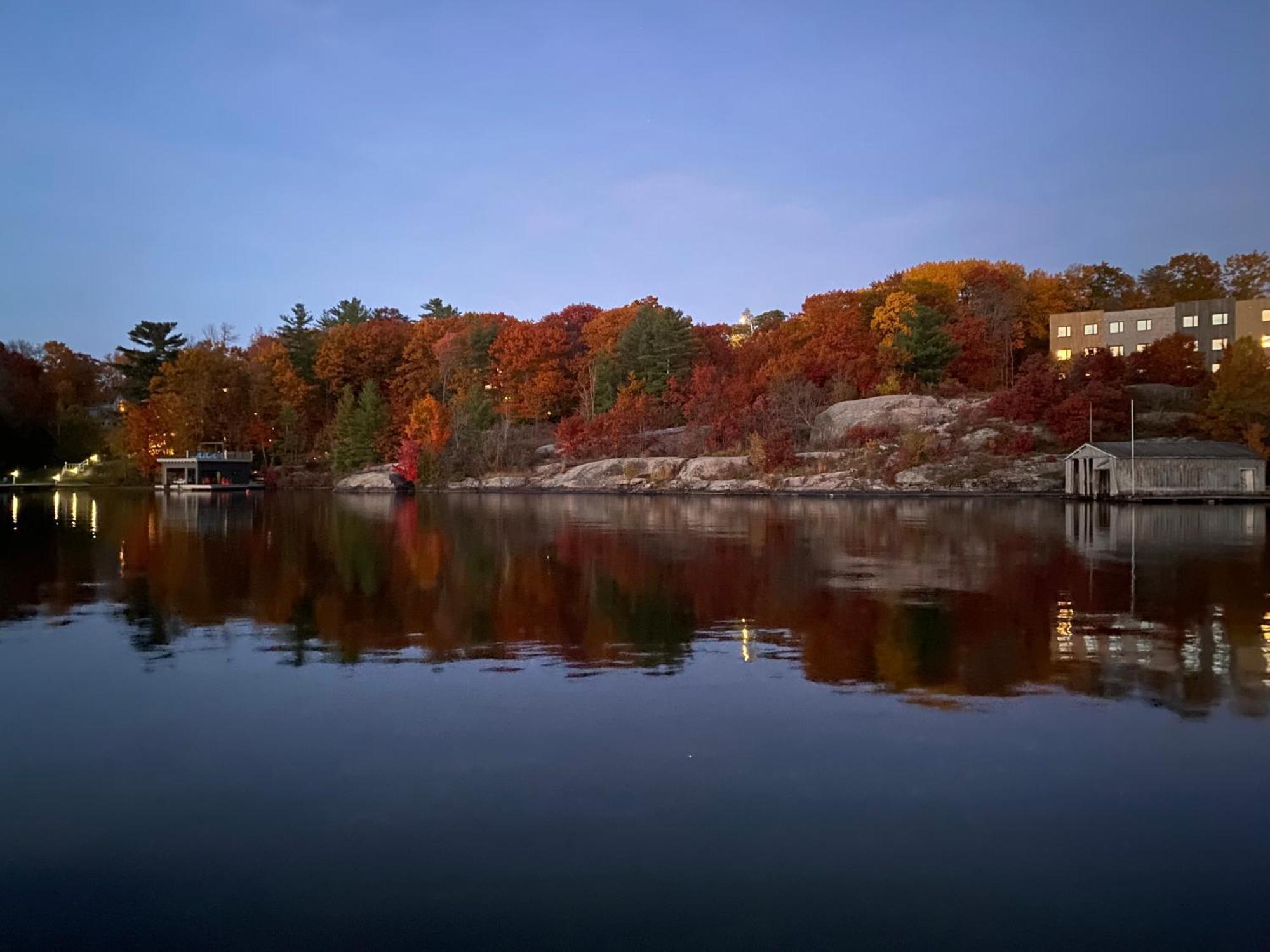 Blue Spruce Bed And Breakfast Muskoka Gravenhurst Luaran gambar