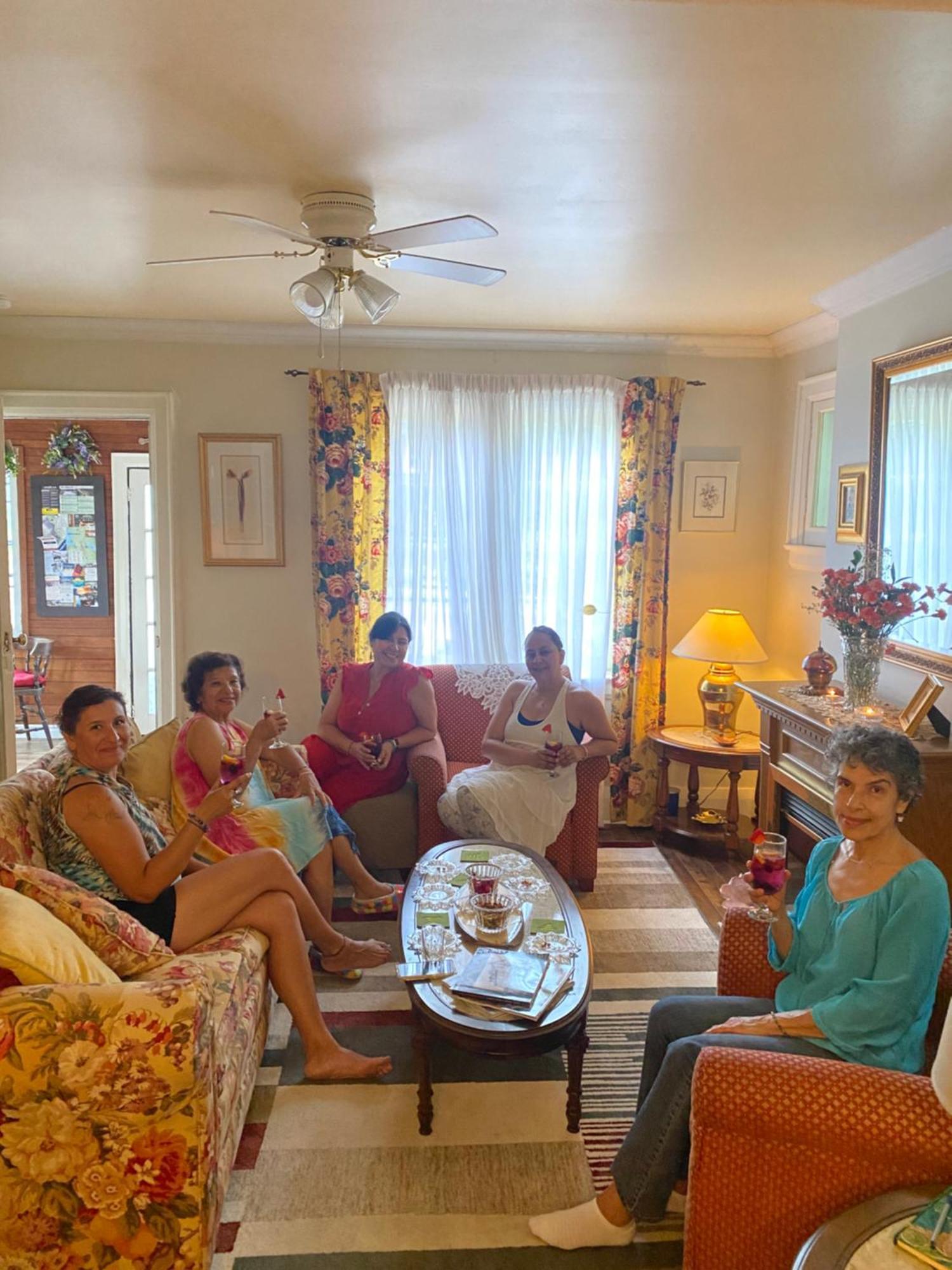 Blue Spruce Bed And Breakfast Muskoka Gravenhurst Luaran gambar